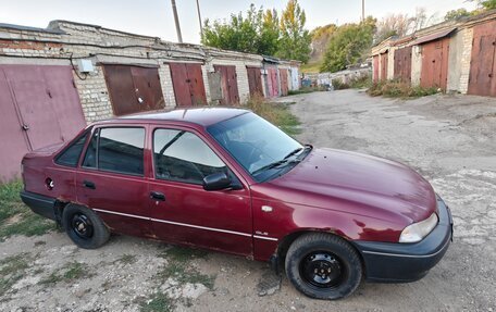 Daewoo Nexia I рестайлинг, 2000 год, 27 000 рублей, 2 фотография