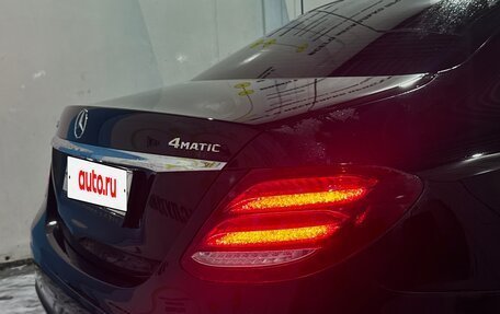 Mercedes-Benz E-Класс, 2018 год, 3 000 000 рублей, 7 фотография