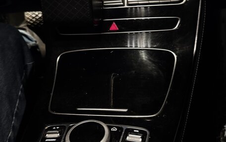 Mercedes-Benz E-Класс, 2018 год, 3 000 000 рублей, 4 фотография
