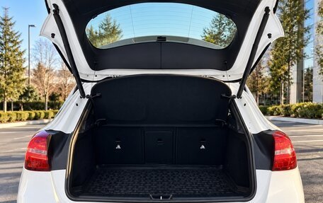 Mercedes-Benz GLA, 2018 год, 2 790 000 рублей, 5 фотография