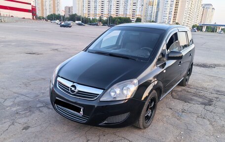 Opel Zafira B, 2011 год, 550 000 рублей, 1 фотография