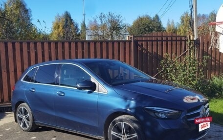 Mercedes-Benz B-Класс, 2019 год, 2 600 рублей, 3 фотография