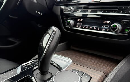 BMW 5 серия, 2017 год, 3 600 000 рублей, 9 фотография