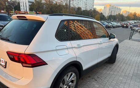 Volkswagen Tiguan II, 2021 год, 2 950 000 рублей, 5 фотография