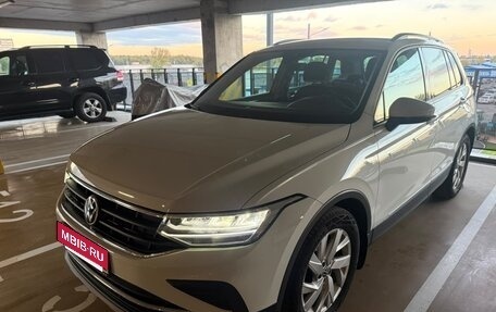 Volkswagen Tiguan II, 2021 год, 2 950 000 рублей, 6 фотография