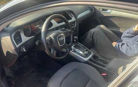 Audi A4, 2009 год, 800 000 рублей, 10 фотография