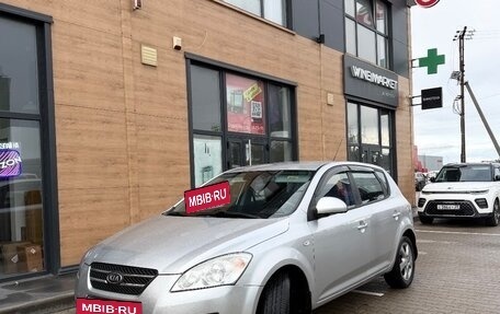 KIA cee'd I рестайлинг, 2008 год, 625 000 рублей, 2 фотография