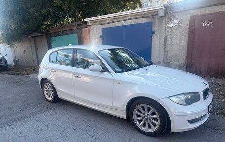 BMW 1 серия, 2007 год, 750 000 рублей, 3 фотография