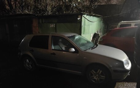 Volkswagen Golf IV, 2001 год, 300 000 рублей, 1 фотография