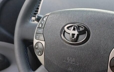 Toyota Prius, 2008 год, 799 999 рублей, 6 фотография