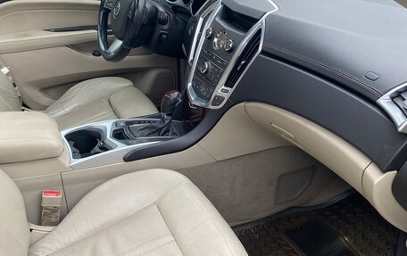Cadillac SRX II рестайлинг, 2011 год, 980 000 рублей, 20 фотография
