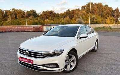 Volkswagen Passat B8 рестайлинг, 2020 год, 4 200 000 рублей, 1 фотография