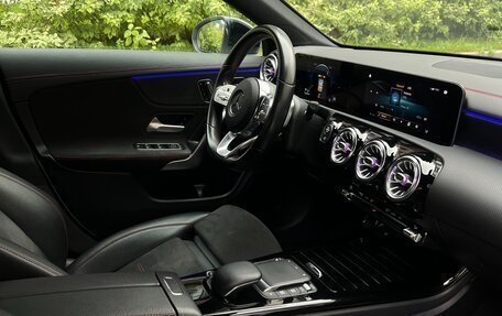 Mercedes-Benz CLA, 2020 год, 2 900 000 рублей, 33 фотография