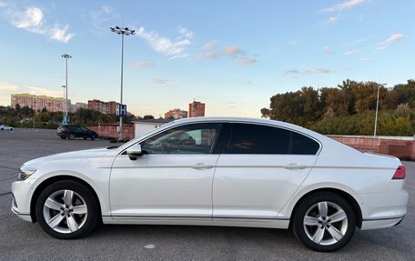 Volkswagen Passat B8 рестайлинг, 2020 год, 4 200 000 рублей, 8 фотография