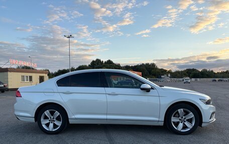 Volkswagen Passat B8 рестайлинг, 2020 год, 4 200 000 рублей, 4 фотография