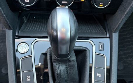 Volkswagen Passat B8 рестайлинг, 2020 год, 4 200 000 рублей, 18 фотография