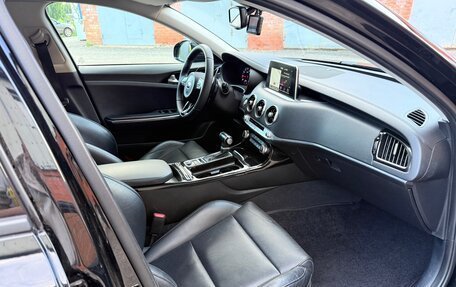 KIA Stinger I, 2018 год, 2 099 000 рублей, 7 фотография