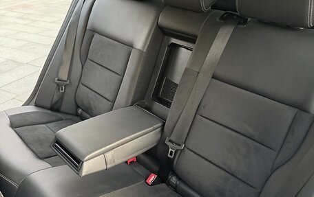 Mercedes-Benz E-Класс, 2014 год, 2 000 000 рублей, 19 фотография