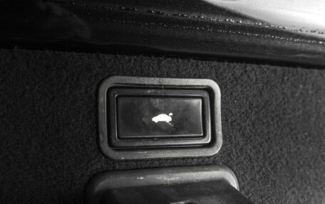 Audi A8, 2006 год, 1 519 000 рублей, 26 фотография