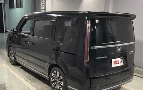 Honda Stepwgn, 2023 год, 2 300 008 рублей, 2 фотография