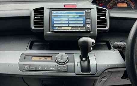 Honda Freed I, 2010 год, 1 049 000 рублей, 15 фотография
