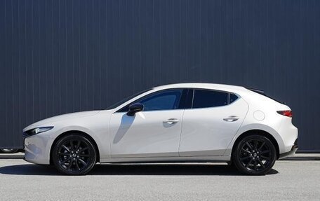 Mazda 3, 2022 год, 1 300 600 рублей, 3 фотография