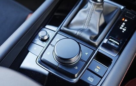 Mazda 3, 2022 год, 1 300 600 рублей, 8 фотография
