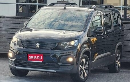 Peugeot Rifter I, 2023 год, 1 690 000 рублей, 1 фотография