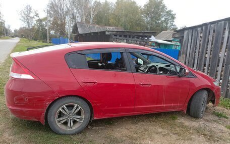 Honda Insight II рестайлинг, 2010 год, 400 000 рублей, 2 фотография