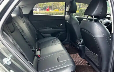 Hyundai Elantra, 2023 год, 1 440 004 рублей, 13 фотография