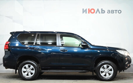 Toyota Land Cruiser Prado 150 рестайлинг 2, 2020 год, 5 200 000 рублей, 9 фотография