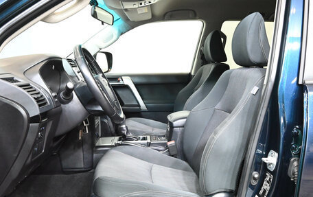 Toyota Land Cruiser Prado 150 рестайлинг 2, 2020 год, 5 200 000 рублей, 12 фотография