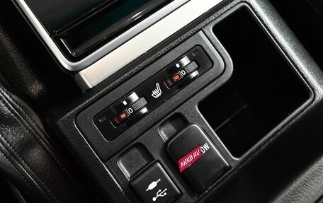 Toyota Land Cruiser Prado 150 рестайлинг 2, 2020 год, 5 200 000 рублей, 22 фотография