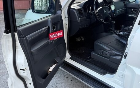 Mitsubishi Pajero IV, 2014 год, 3 150 000 рублей, 7 фотография