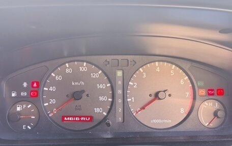 Nissan Bluebird XI, 2000 год, 230 000 рублей, 7 фотография