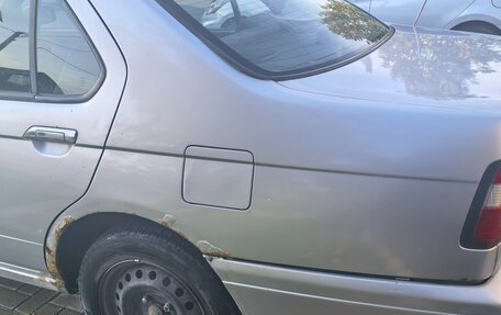 Nissan Bluebird XI, 2000 год, 230 000 рублей, 13 фотография