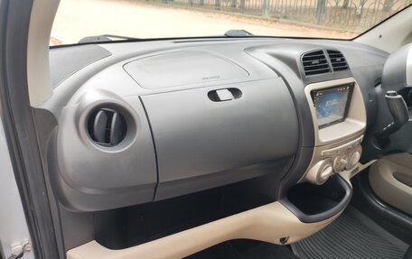Toyota Passo III, 2009 год, 650 000 рублей, 18 фотография