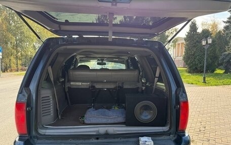 Lincoln Navigator, 2001 год, 1 110 000 рублей, 28 фотография