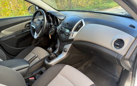 Chevrolet Cruze II, 2013 год, 745 000 рублей, 14 фотография