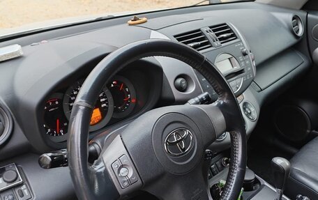 Toyota RAV4, 2007 год, 1 500 000 рублей, 10 фотография