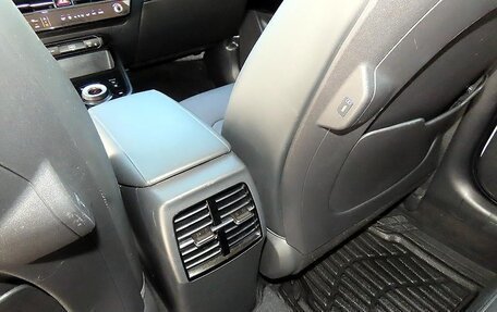 KIA Niro, 2023 год, 1 990 000 рублей, 8 фотография