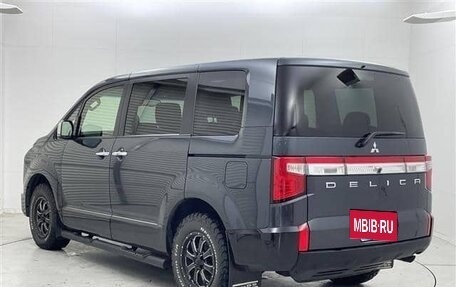 Mitsubishi Delica D:5 I, 2023 год, 2 620 000 рублей, 5 фотография