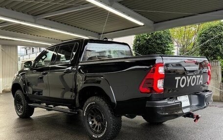 Toyota Hilux VIII, 2024 год, 4 300 000 рублей, 6 фотография