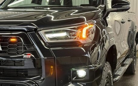 Toyota Hilux VIII, 2024 год, 4 300 000 рублей, 13 фотография