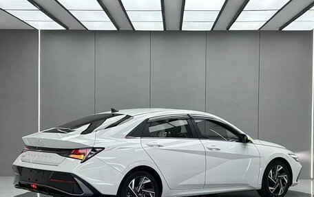 Hyundai Elantra, 2023 год, 1 357 000 рублей, 6 фотография