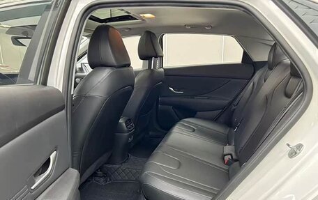 Hyundai Elantra, 2023 год, 1 357 000 рублей, 10 фотография