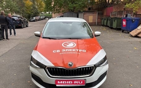 Skoda Rapid II, 2021 год, 1 800 000 рублей, 1 фотография