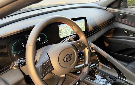 Hyundai Elantra, 2023 год, 1 864 000 рублей, 8 фотография