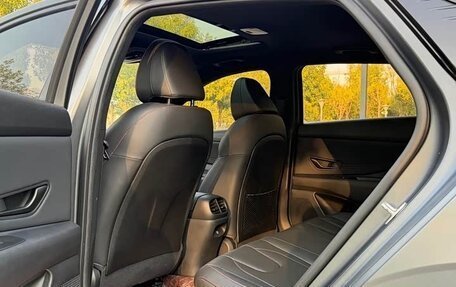Hyundai Elantra, 2023 год, 1 864 000 рублей, 13 фотография