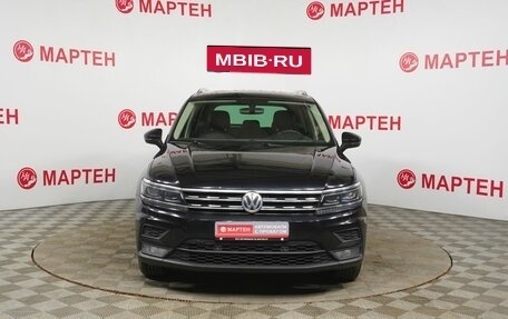 Volkswagen Tiguan II, 2018 год, 2 298 000 рублей, 2 фотография